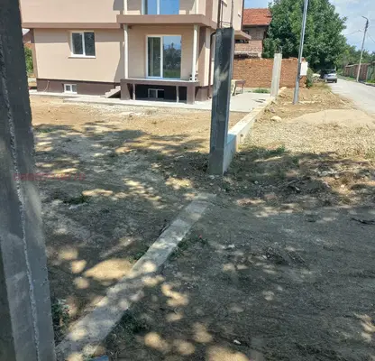 Снимка 4 — Къща с 4 стаи в с. Юнаците, област Пазарджик, с дворно място