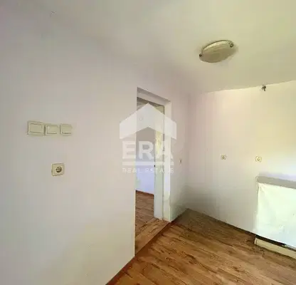 Photo 2 — House with 3 rooms and large yard in Zahari Stoyanovo village, Targovishte region