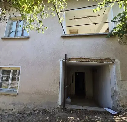 Снимка 5 — Къща в Монтана, с. Замфирово