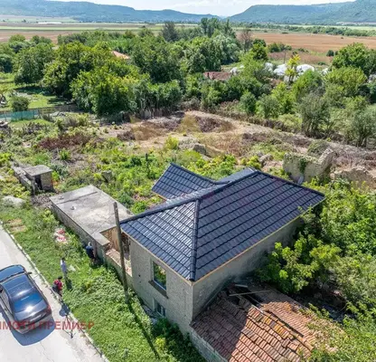 Снимка 5 — Къща във Варна, с. Златина