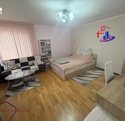 Photo 2 — House in Shumen, Dobrudjanski