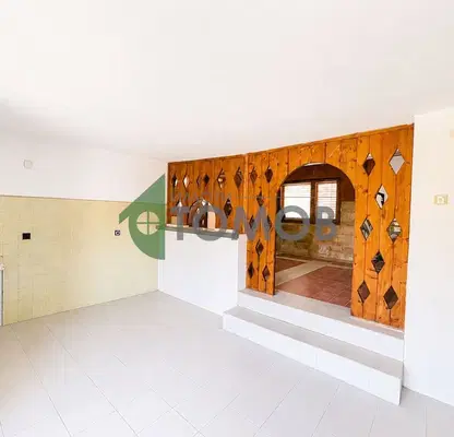 Photo 4 — House in Shumen, Pod Manastira