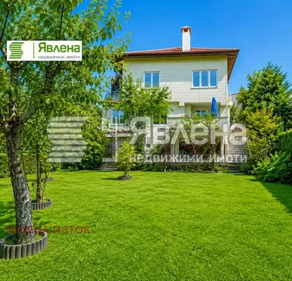 Photo 2 — Detached 5-room house in Boyana with panoramic terrace
