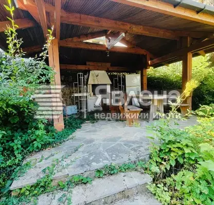 Photo 3 — House in Sofiya, Dragalevci