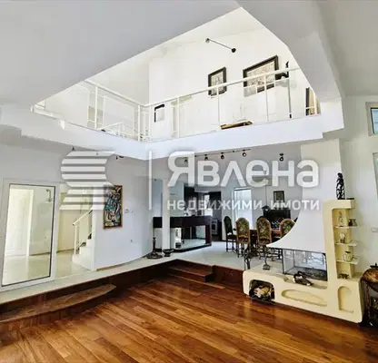 Photo 5 — House in Sofiya, Dragalevci