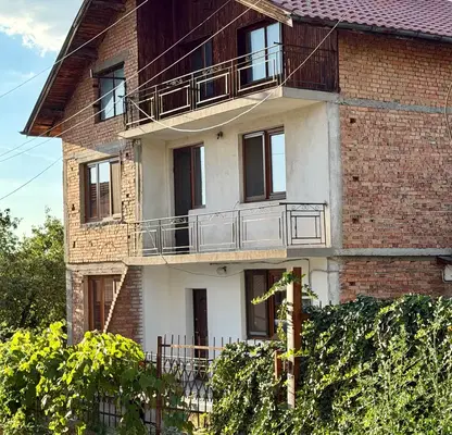 Photo 3 — House in Sofia, Iliyanci