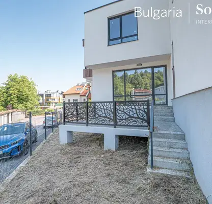 Photo 3 — House in Sofia, Detski Grad