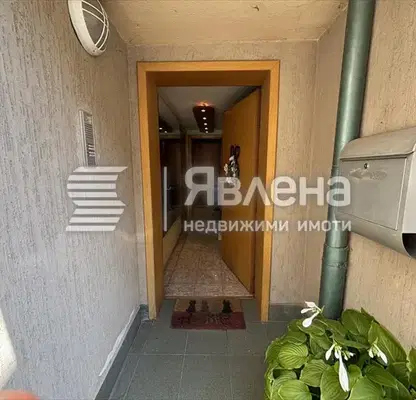 Снимка 2 — Къща в София, Манастирски ливади