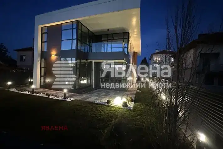 Къща в София, Обеля