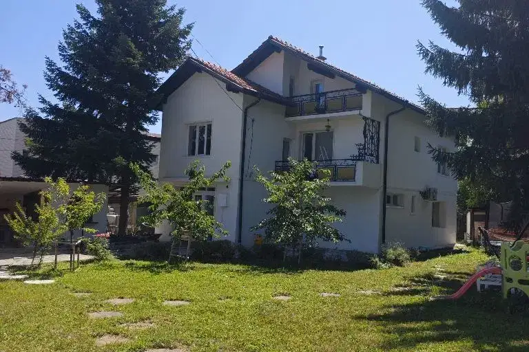 House in Sofiya, в.з.Американски колеж