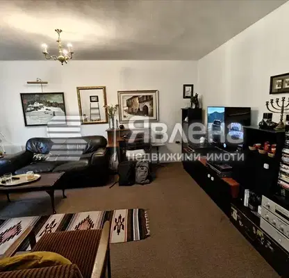 Photo 3 — House with 3 bedrooms and large yard in Malinova dolina, Sofia