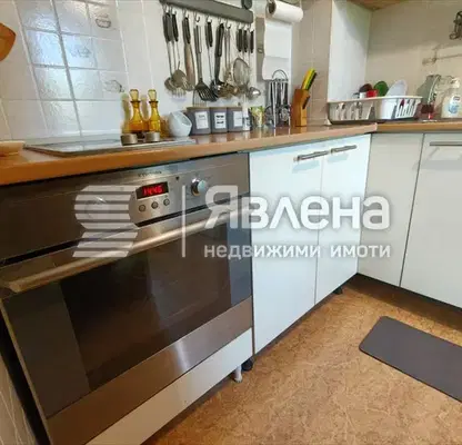 Photo 4 — House with 3 bedrooms and large yard in Malinova dolina, Sofia