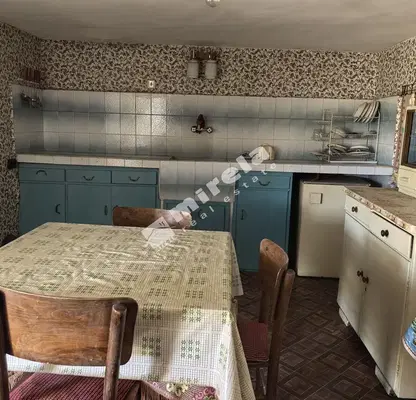 Photo 2 — House in Yambol, Straldja