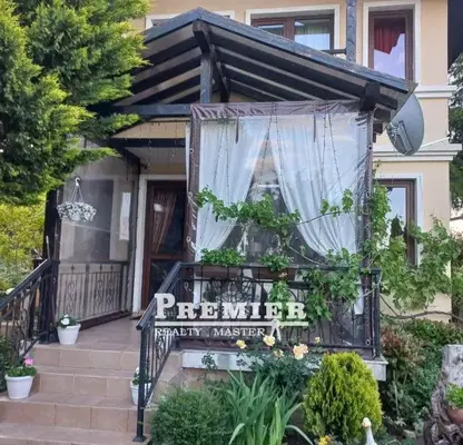 Photo 2 — Two-storey house with 2 bedrooms in Sveti Vlas, close to the mountain