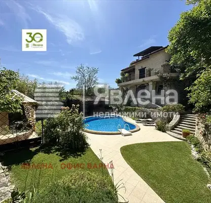 Photo 2 — House in Varna, Alen Mak
