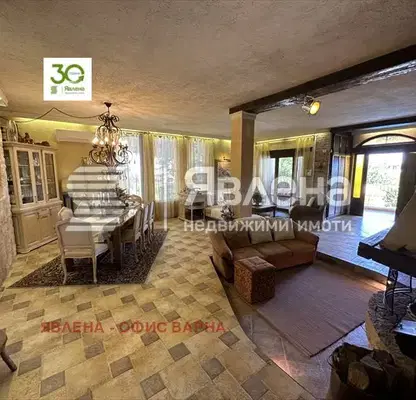 Photo 5 — House in Varna, Alen Mak