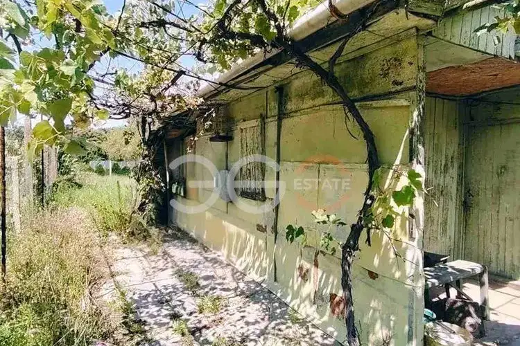 Къща във Варна, м-т Боровец - север