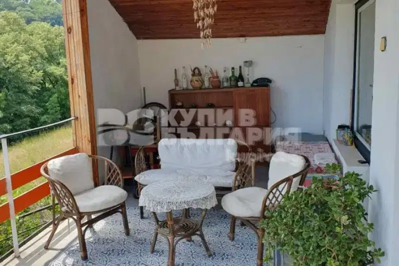 House in Varna, Priboi
