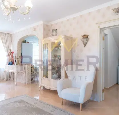 Photo 3 — Two-storey house with 3 bedrooms in m-t Priboy, Varna with landscaped yard