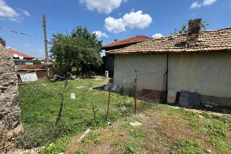 House in Varna, Rakitnika