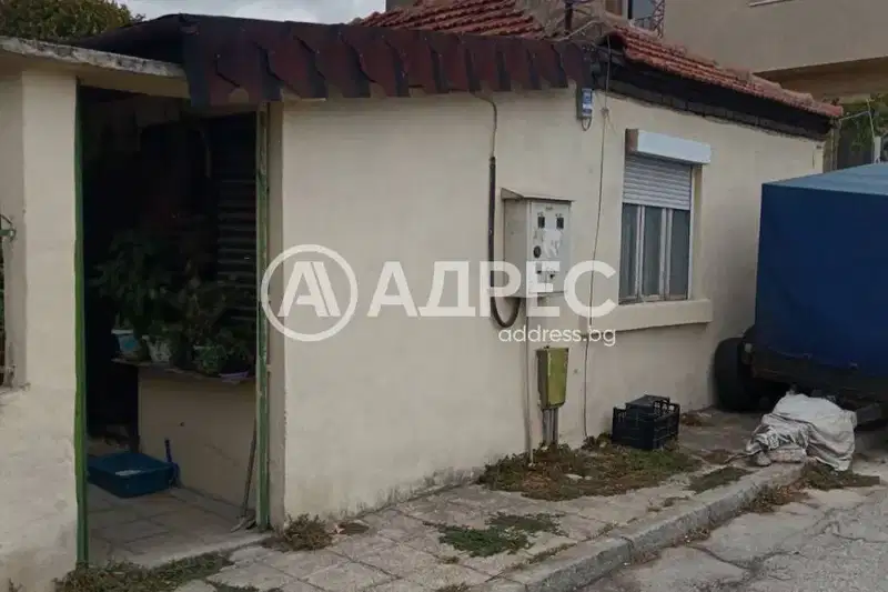 Едноетажна къща с 2 стаи в Трошево, Варна