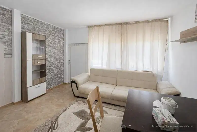House with 3 rooms in Varna, Vazrazhdane 4, renovated