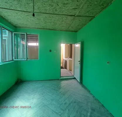 Photo 2 — House in Yambol, Centyr