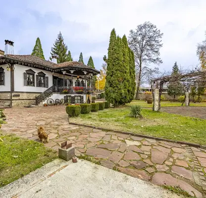 Photo 4 — House in област София, Zlatica