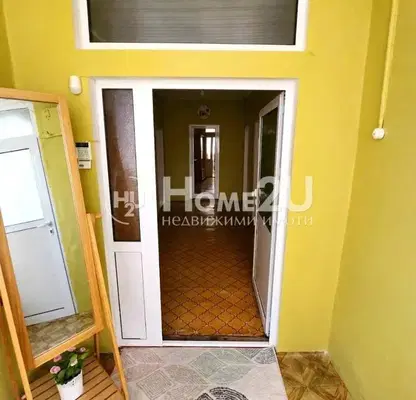 Photo 2 — House in Sofia, Zlatica