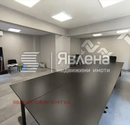 Снимка 5 — Офис в Бургас, Възраждане