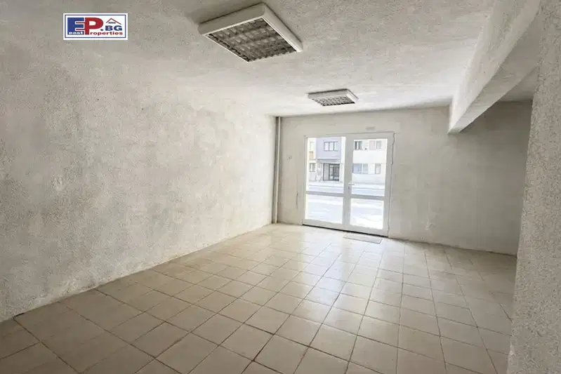 Office in Dobrich, Centyr