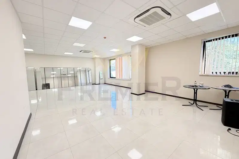 Office in Dobrich, Centyr