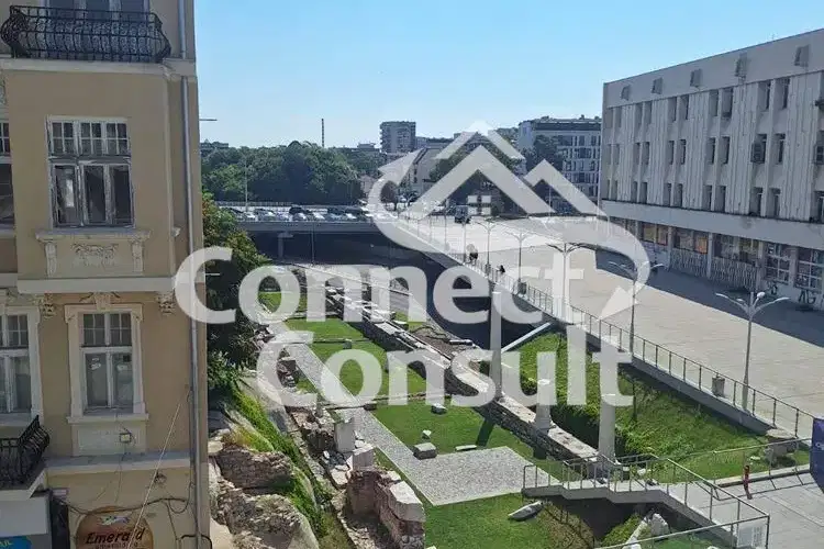 Office in Plovdiv, Centyr