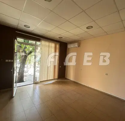 Photo 3 — Office in Ruse, Centyr