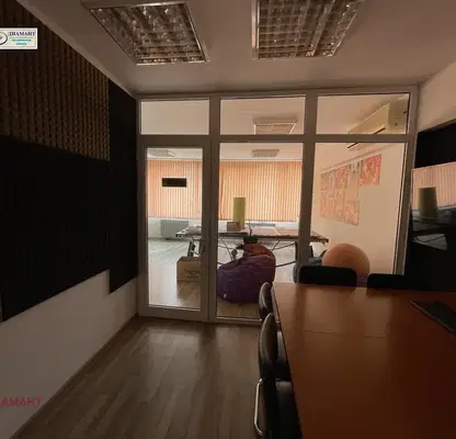 Photo 5 — Office in Ruse, Centyr