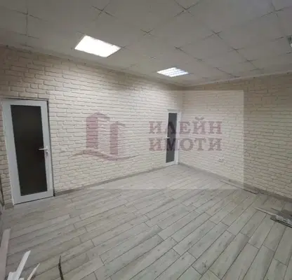 Photo 3 — Office in Ruse, Rodina 1