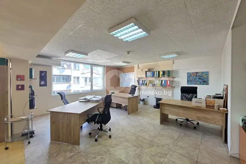 Office in Sofia, Banishora