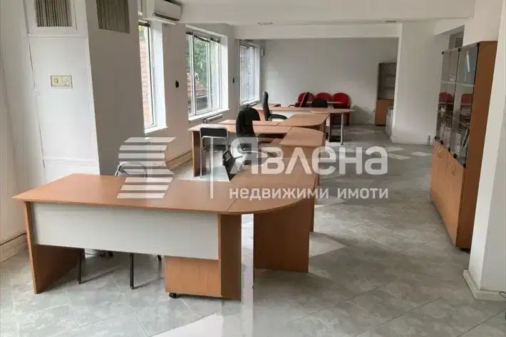Офис в София, Център