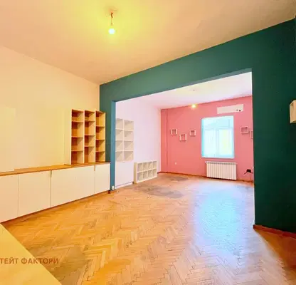 Photo 2 — Office in Sofia, Centyr