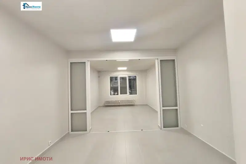 Office in Sofia, Centyr