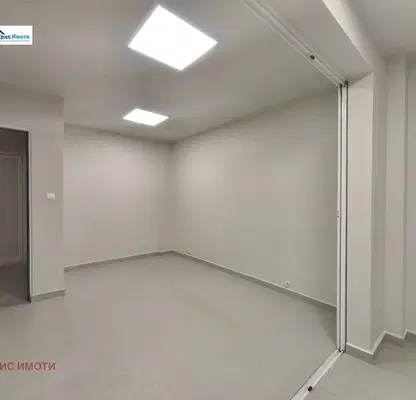 Photo 4 — Office in Sofia, Centyr
