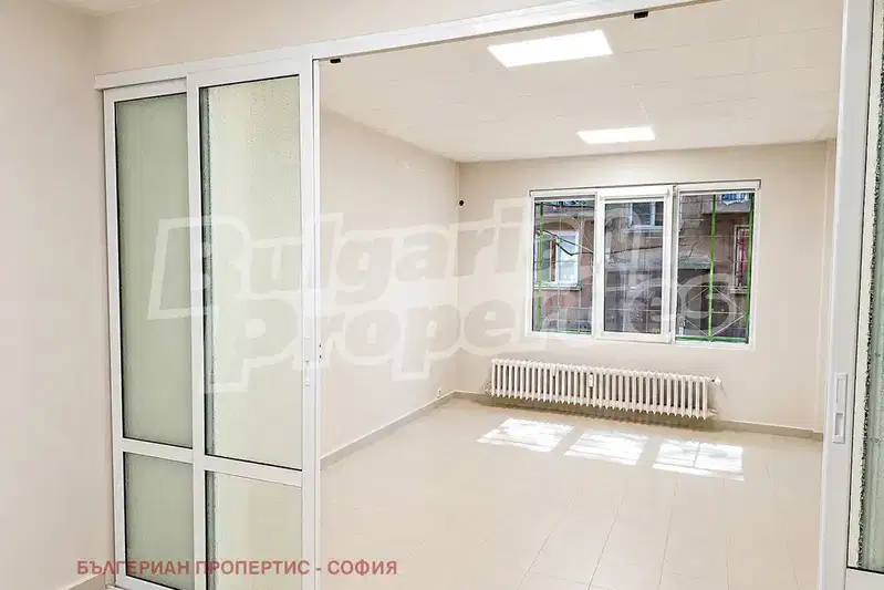 Офис в София, Център