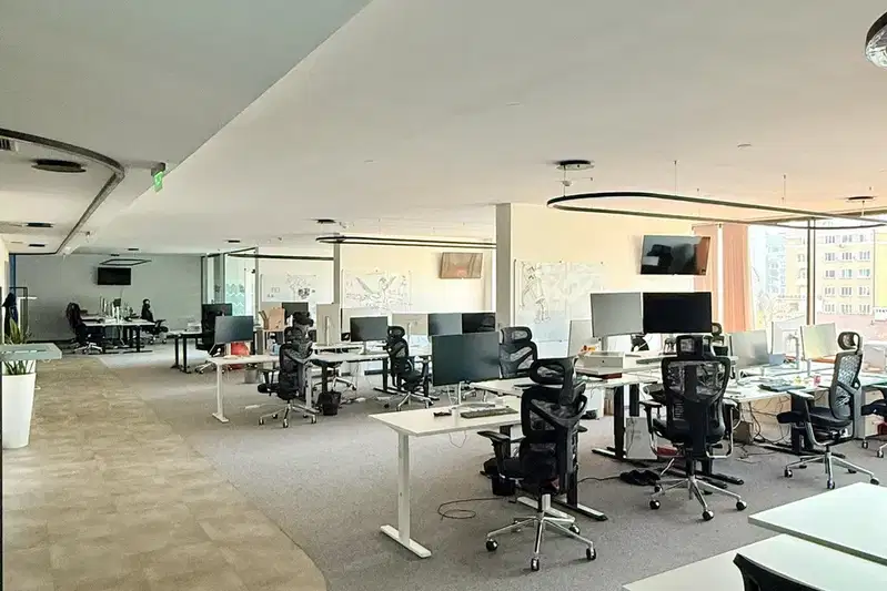 Office in Sofia, Centyr
