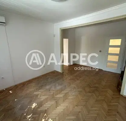 Photo 2 — Office in Sofia, Centyr