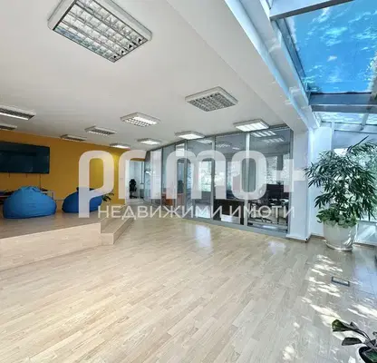 Photo 3 — Office in Sofiya, Lozenec