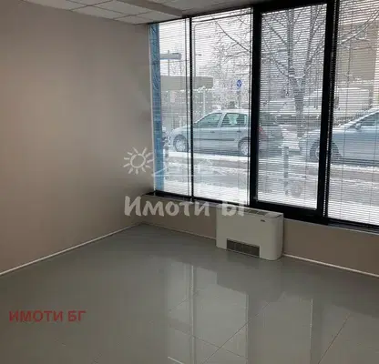 Photo 3 — Office in Sofia, Lozenec