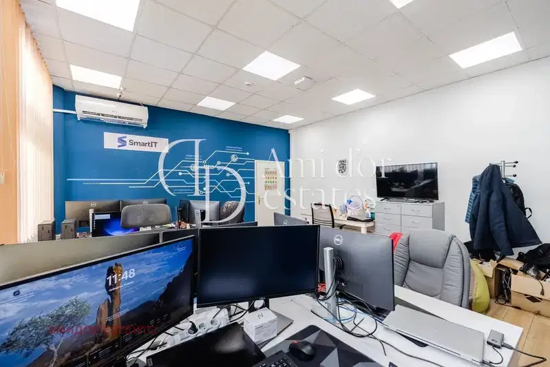 Office in Sofiya, Lyulin 7