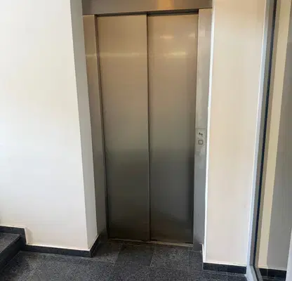 Photo 5 — Office in Sofiya, Studentski Grad