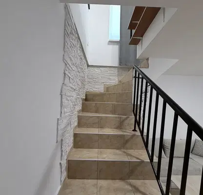 Photo 4 — Office in Varna, Kolhozen Pazar