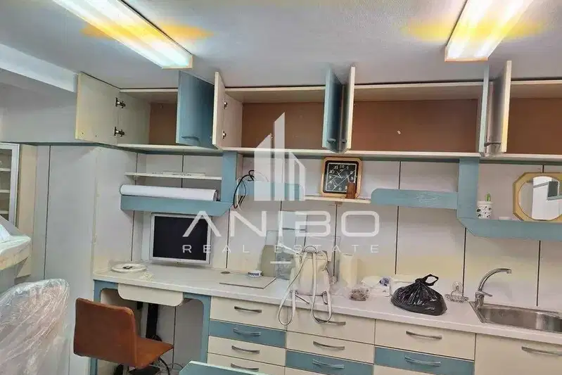 Офис във Варна, Лятно кино Тракия